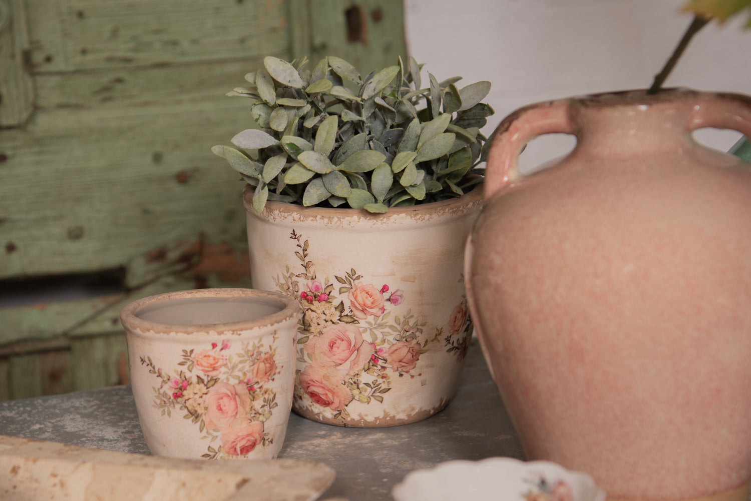 LES POTS POUR PLANTES OU FLEURS